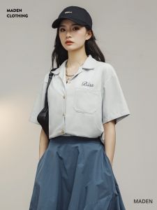 เสื้อเชิ้ตคอปอนด์สไตล์คิวบาปักลายหลวมๆ แขนสั้นสำหรับผู้หญิง ฤดูใบไม้ร่วง 2024 ทรงหลวม ผ้าโพลีเอสเตอร์ ไม่รุ่ย