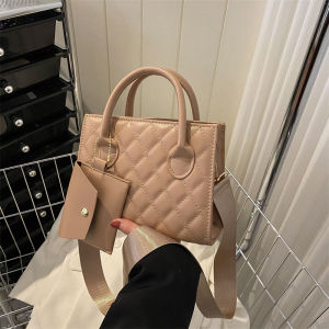 Fashionable Summer Womens Handbag Retro Versatile Crossbody Bag Quality Leather Shoulder Bag Stylish Small Square Bag