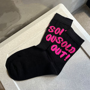 Fashion Trendy Couple Black Socks Stylish Rose Red Letters Tube Socks Men and Women Sports Fashion All-Match Cotton Socks