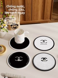 xy | Heat Resistant Table Placemat