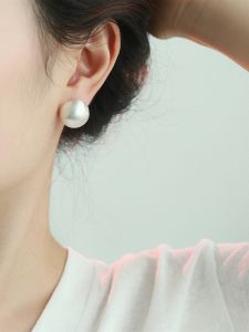 S925 Silver Needle Frosted Metal Soybean Earrings Gold And Silver Colors Minimalist Versatile Face Slimming Elegant Fashion Jewelry