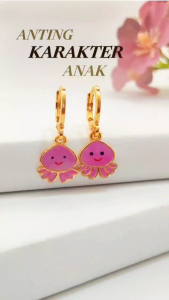 Aksesoris Fashion Anak: Anting Hello Kitty Lapis Emas Gold AA 002