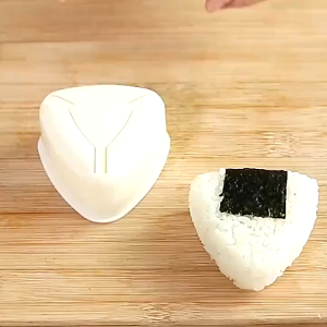Triangular Sushi Maker Mold DIY Sushi Mold Onigiri Rice Ball Food Press Triangular Sushi Maker Mold