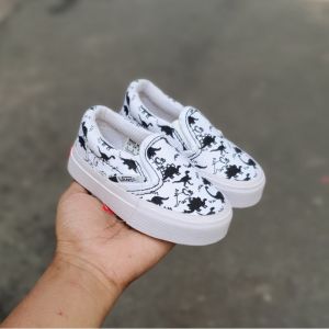 sepatu anak slip on dinosaurus / sepatu vans01 anak terbaru / sepatu anak laki laki / sepatu anak perempuan / sepatu sekolah anak / sepatu anak motif karakter lucu