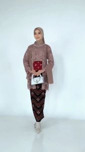 (New Arrival) Emran Batik - Kebaya Brokat Batik Couple Saufa Model Kutubaru Lamaran Wisuda Bridesmaid Kondangan Nikahan