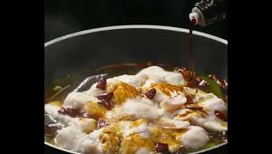 MASTER ซอสถั่วเหลือง 1.6 L ซีอิ๊ว เมืองจีน - ซีอิ๊วเมืองจีน MASTER มาสเตอร์ ซอสถั่วเหลือง 1.6 L ซีอิ๊ว