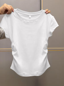 เสื้อยืดคอกลมแขนสั้นผู้หญิงสไตล์เกาหลีทรงสลิมฟิตสำหรับฤดูร้อน 2024 เสื้อยืดคอกลมแขนสั้นทรงเข้ารูป