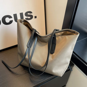 Casual Commuter Large Capacity Oxford Cloth Tote Bag Womens New 2025 Summer Student Class Underarm Bag Trendy Tote Bag