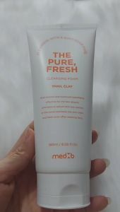 Sữa rửa mặt đất sét tinh khiết chiết suất ốc sên - The Pure Fresh Cleaning Foam Snail Clay MEDB 180ml