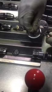 Crin Common Rail Diesel phun nhiên liệu phụ tùng Làm sạch khung công cụ cho động cơ kim phun