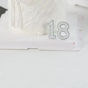 Bow pearl Cake Decoration Happy Birthday Cake Butterfly Handmade Painted For Wedding Birthday Party Valentines Day蝴蝶结珍珠链(2801)