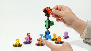 Childrens Educational Magnetic Building Blocks Toy / Magnetic Number Train / Assembly and Matching / Childrens Gift