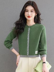 เสื้อสเวตเตอร์ถักคอตั้งสั้นสำหรับผู้หญิง ฤดูใบไม้ร่วง/ฤดูหนาว 2025 แฟชั่นใหม่ เสื้อคลุมกันหนาว กระโปรง แขนยาว ปกติ