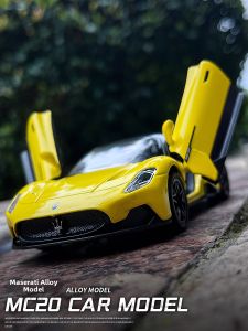 HUIYAO | Metal 1:32 Scale Replica Car Model Toy