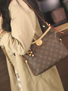 MINGYANA | Luxurious Large Capacity Single-Shoulder Bucket Bag