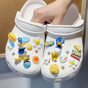 Detachable Duck Cartoon Shoe Buckle Womens Clog Shoe Accessories Flower Decorations Cute Animal Shoe Clips Fashionable Footwear