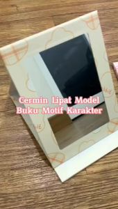 KUKE Cermin Lipat Kotak Model Cover Buku Karakter / Kaca Make Up Lipat Persegi Lucu / Kaca Rias MakeUp Portable Tipis Lipat Motif Cute