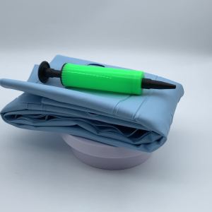 Bantal Kursi Roda Medis Bantal Decubitus Bantal Wasir Ambeien Desain Lubang Kotak Bantal Angin Portable Bernapas Nyaman Bantal Kursi Roda Lansia Empuk Untuk Pasien Wheelchair Perawatan Bokong Pasien Wasir Ambeien