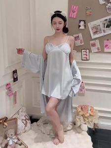 ชุดราตรีผ้าไหมน้ำแข็งฤดูร้อนใหม่สำหรับผู้หญิงชุดนอนสายเอี๊ยมดึงกางเกงแบบเส้นเล็กสไตล์เจ้าหญิงหวานเซ็กซี่เดรสเสื้อใส่อยู่บ้านหลังสวย