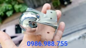 04 GÓC CẦU KE CHÂN VUÔNG cho tủ âm thanh tủ thiết bị tủ máy. Loại tốt