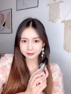 Setting Spray Makeup Wajah Tahan Lama Kontrol Minyak Melembabkan Fixasi Rias 100ml