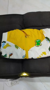 Áo khoác gió trẻ em 2 lớp có nón phối màu chất liệu dù cotton thiết kế chống nắng mưa nhẹ cho bé