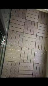 (Rẻ Vô Địch  HCM) Vỉ Nhựa Lót Sàn Ban Công Màu Gỗ Tự Nhiên - Tấm nhựa lót sàn ban côngChống Trơn Nhà Tắm Bể Bơi