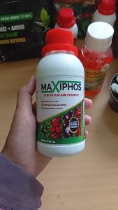 MAXIPHOS – Pupuk Kalium Fosfat untuk Akar Kuat & Buah Lebat