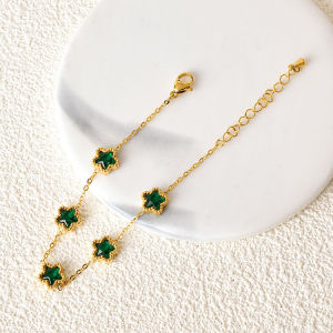 Yukis Luxury Green White Cubic Zirconia Stainless Steel Star Bracelet For Women Waterproof Trendy Premium Chain Womens accessories Jewelry