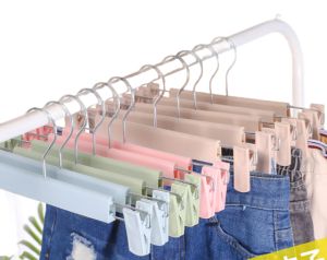 HIGH QUALITY Anti Slip Adjustable Hanger Seluar Murah Hangers Pants Tudung Sarung Shawl Bawal Skirts Underwear Bra Penyangkut Seluar Hook Cloth Henger Clips Klip