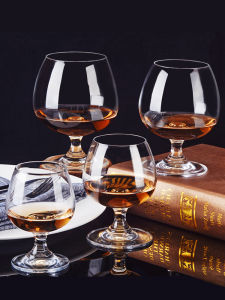 แก้ววิสกี้คริสตัลแบบวินเทจขนาดเล็กเหมาะสําหรับใช้ในบ้าน แก้วท้องใหญ่สําหรับไวน์และแชมเปญ