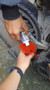 F2R Engine Treatment Racing Oil Additive for Gas & Diesel 60ML with Shoe Wipes