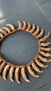 Kalung etnik suku dayak kalimantan borneo replik