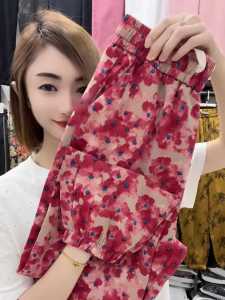 กางเกงลำลองผ้าไหมน้ำแข็งหลวมๆ สำหรับคุณแม่วัยกลางคน กางเกงขายาวทรงขากระบอกบางๆ ทรงเก๋ไก๋สำหรับผู้หญิงและผู้ชาย