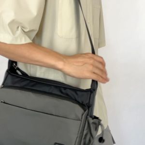 Techdoo Tas Selempang Pria Casual Tas Cowok Handbag Besar Trendy TS514