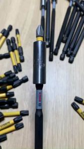 Đầu nối vít Bosch dài 15cm kèm 1 mũi vít PH2 dài 25mm hàng bãi ( SL : 1 cái )