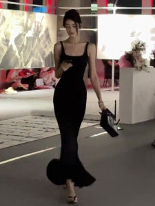 Black Fish Tail Dress Womens Slim Fit Summer New Style French Style Long Skirt U-Neckline Sleeveless Maxi Dress Polyester Fabric