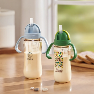 ถ้วยดื่มสำหรับเด็กป้องกันน้ำกระเด็น