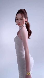 6ช่องวัสดุสวยงาม เดรสคล้องคอ ผ้ายืด จับจีบสวยเก็บทรงดี ผ้าสวยเรียบเนียน และสวยคุยในจุดประหยัดที่ Dress (CL284)