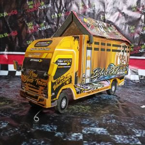 Mainan Anak Truk Oleng Canter Isuzu