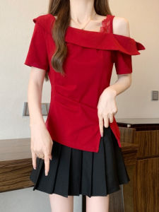 Off-shoulder Short-sleeved T-shirt for Plus-size Women