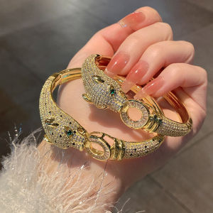 High Quality Male Female Leopard Personality Chunky Bracelet