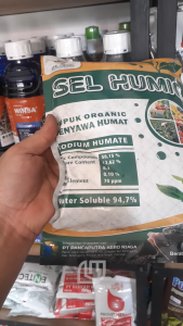 Sel Humic Pupuk Organik Senyawa Humat Vegetatif 500 Gram
