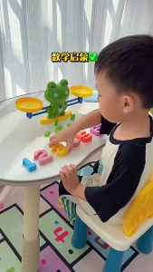 ตาชั่งกบ ของเล่นเสริมพัฒนาด้านคณิตศาสตร์ของเด็ก (Frog Balance)
