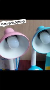 Đèn bàn học hình Đôrêmon dành cho học sinh Tặng bóng LED 5W Trắng