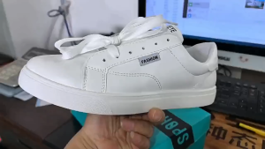 Men Shoes New leather surface Mens casual shoes all match trendy mens shoes fashion men sneaker