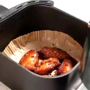50pcs Kertas Alas Air Fryer Baking Paper Penyerap Minyak Anti Lengket Dapur Sertifikasi FDA