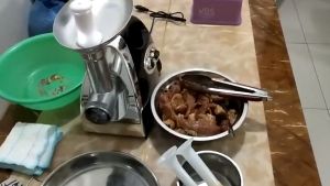 MÁY XAY THỊT BESTWARE 2800W – 2 LƯỠI DAO