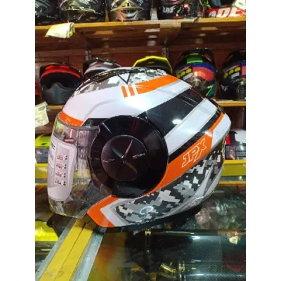 half face (JPX) pearl white medium (Visor Malfunction)