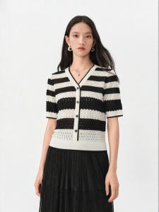 Koradior | Striped Mid-sleeve V-neck Sweater Top